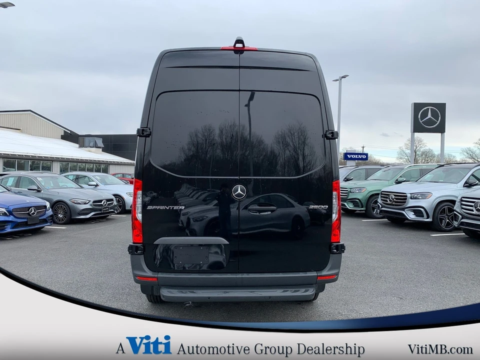 2025 Mercedes-Benz VS30 Sprinter - Image 7 of 20