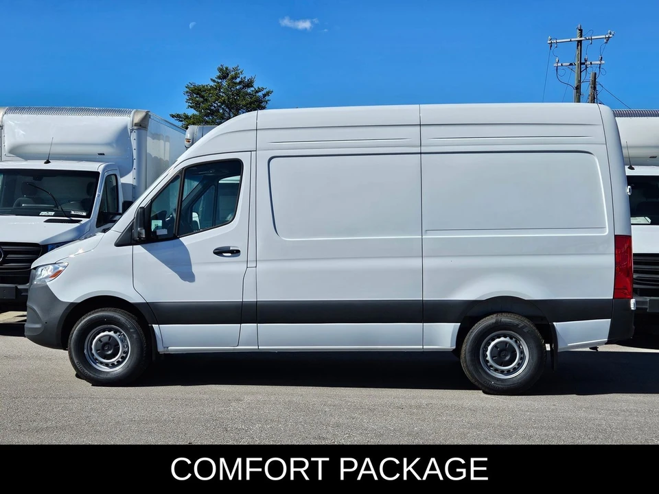 2025 Mercedes-Benz VS30 Sprinter - Image 4 of 12