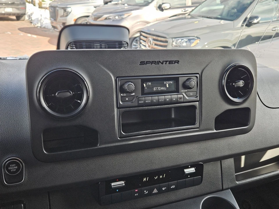 2025 Mercedes-Benz VS30 Sprinter - Image 19 of 21