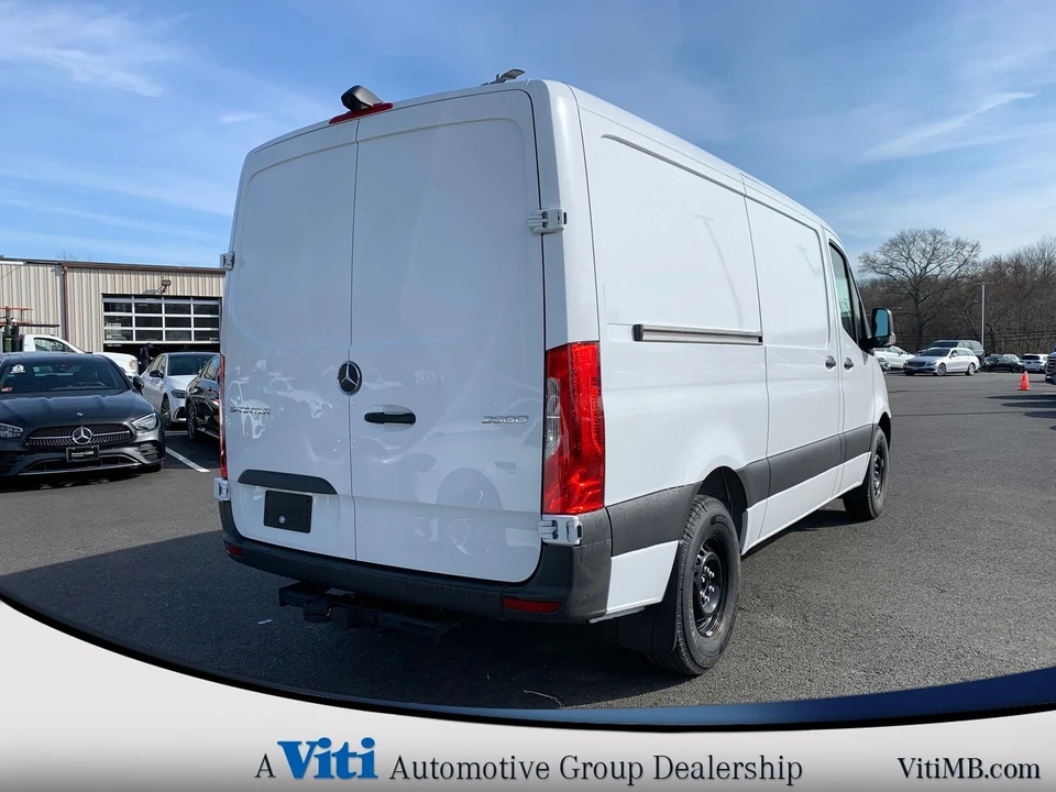 2025 Mercedes-Benz VS30 Sprinter - Image 8 of 19