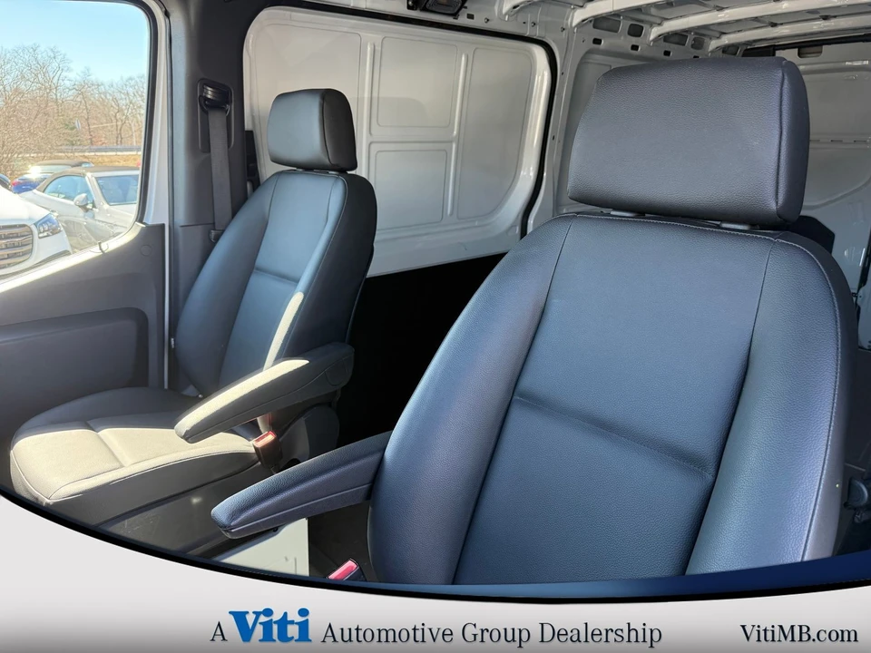 2025 Mercedes-Benz VS30 Sprinter - Image 18 of 21