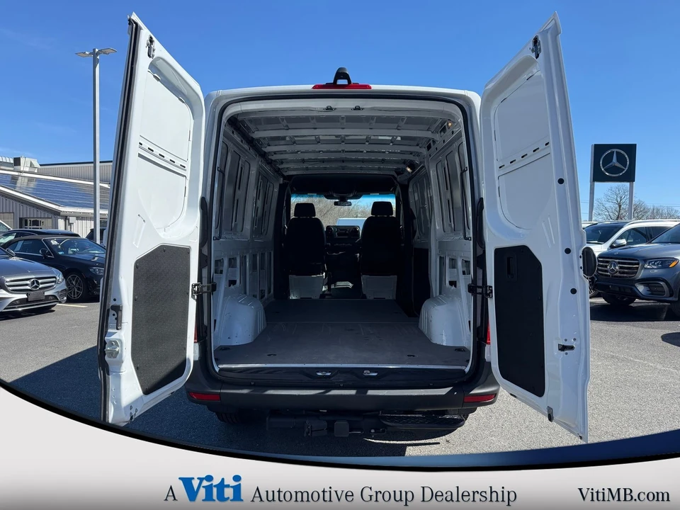 2025 Mercedes-Benz VS30 Sprinter - Image 19 of 21
