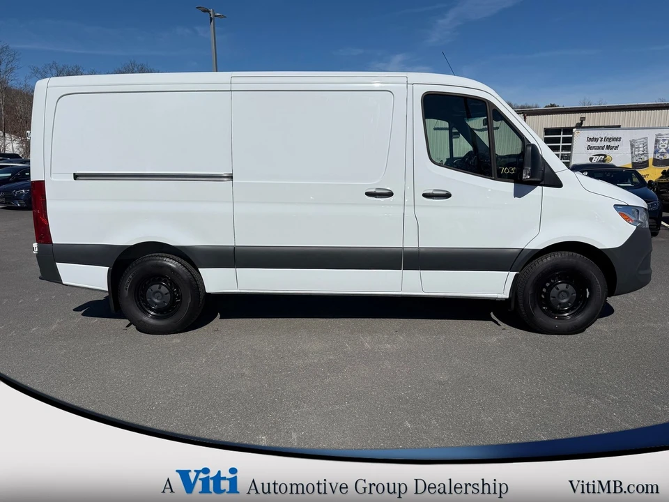 2025 Mercedes-Benz VS30 Sprinter - Image 9 of 21