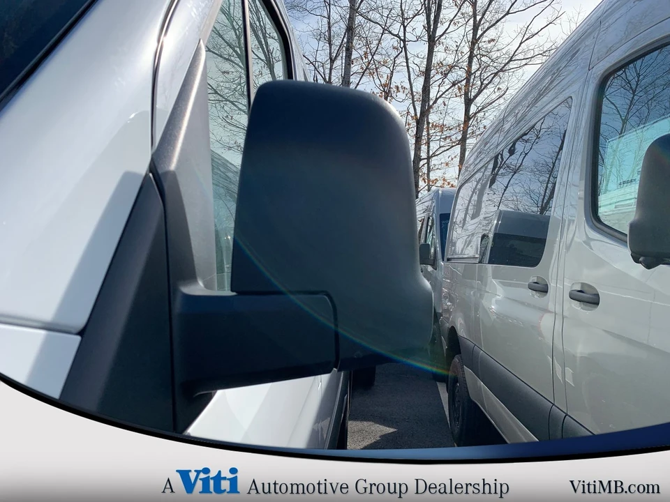 2025 Mercedes-Benz VS30 Sprinter - Image 12 of 19