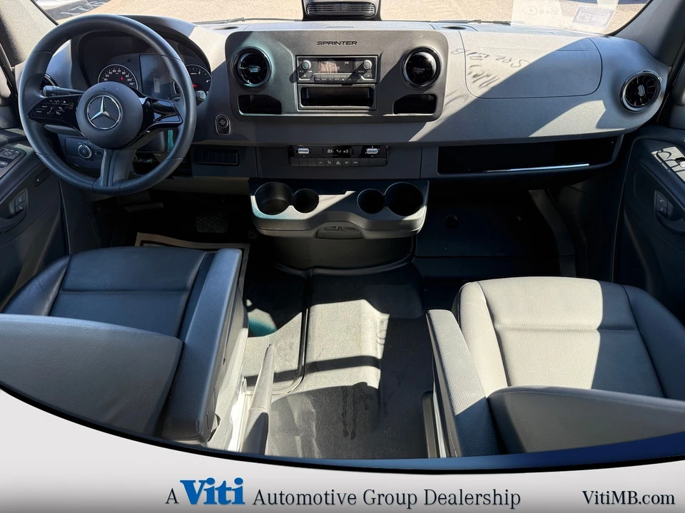 2025 Mercedes-Benz VS30 Sprinter - Image 2 of 21