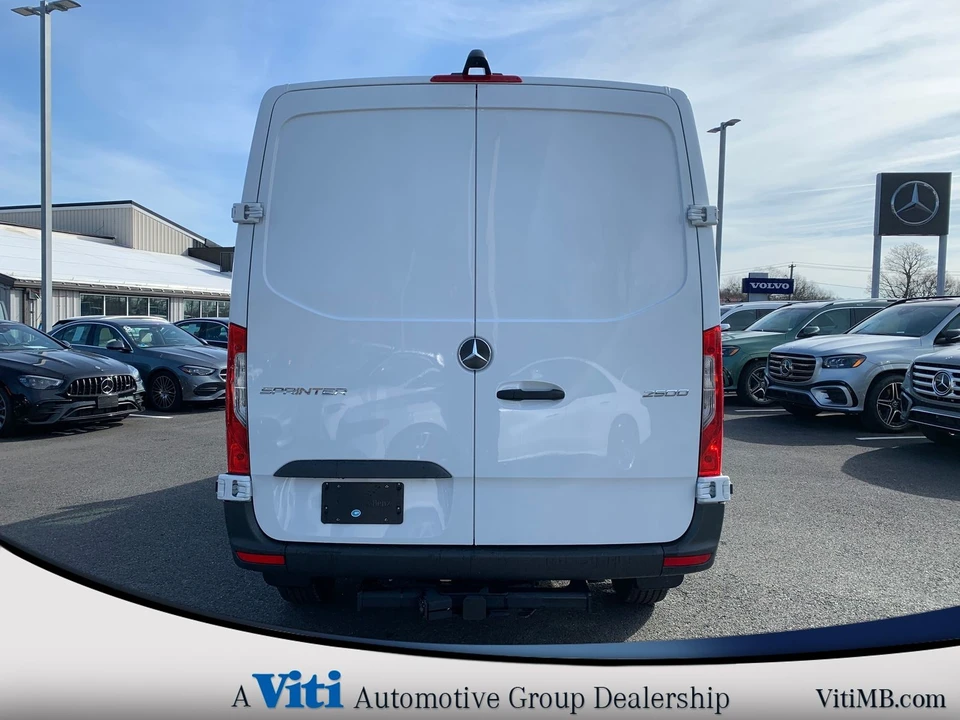 2025 Mercedes-Benz VS30 Sprinter - Image 7 of 19