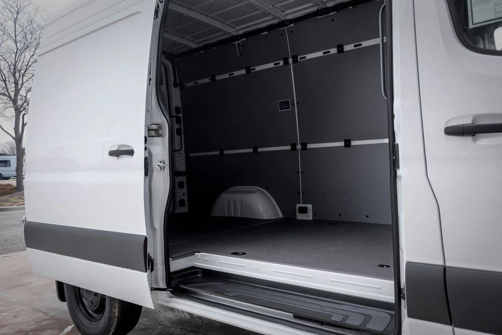 2025 Mercedes-Benz VS30 Sprinter - Image 10 of 30