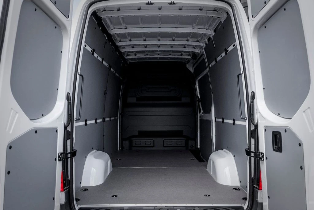 2025 Mercedes-Benz VS30 Sprinter - Image 11 of 30