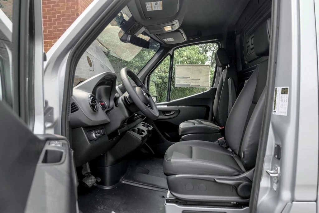 2025 Mercedes-Benz VS30 Sprinter - Image 12 of 12
