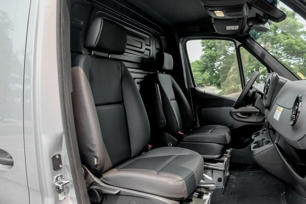 2025 Mercedes-Benz VS30 Sprinter - Image 20 of 21