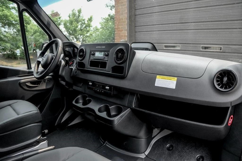 2025 Mercedes-Benz VS30 Sprinter - Image 19 of 21