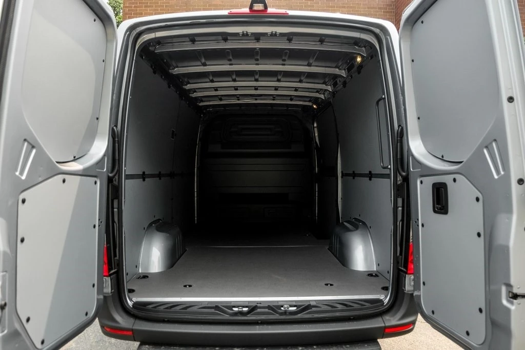 2025 Mercedes-Benz VS30 Sprinter - Image 11 of 21