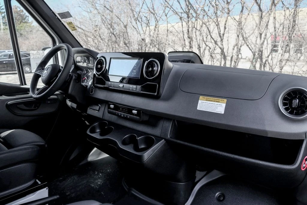2025 Mercedes-Benz VS30 Sprinter - Image 19 of 21