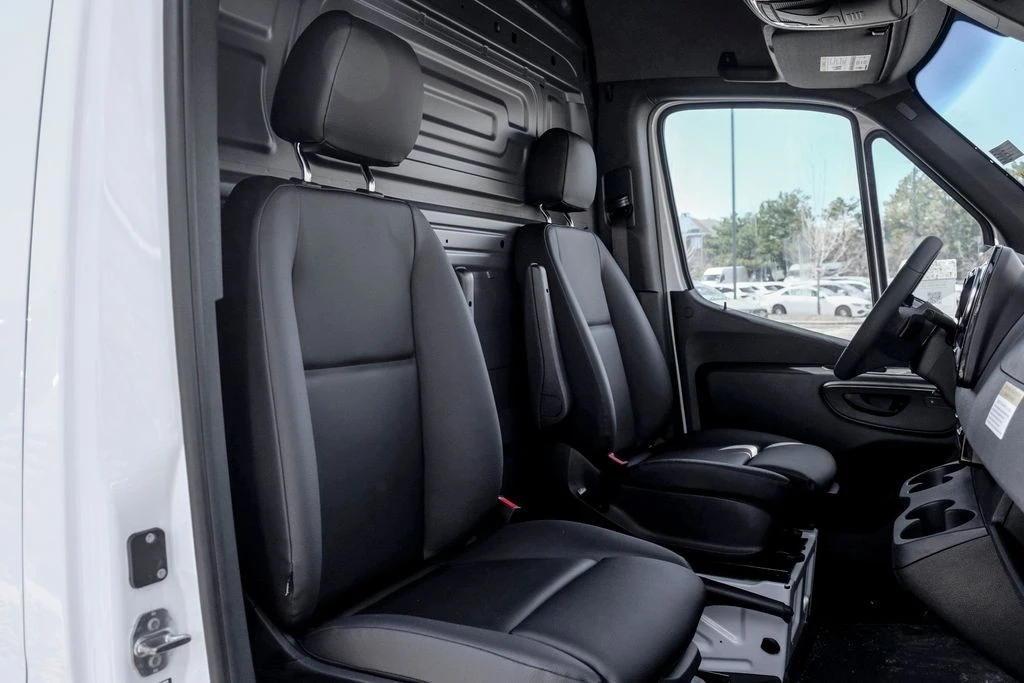 2025 Mercedes-Benz VS30 Sprinter - Image 20 of 21