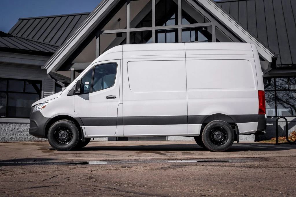2025 Mercedes-Benz VS30 Sprinter - Image 3 of 21