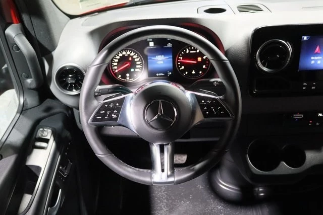 2025 Mercedes-Benz VS30 Sprinter - Image 4 of 12