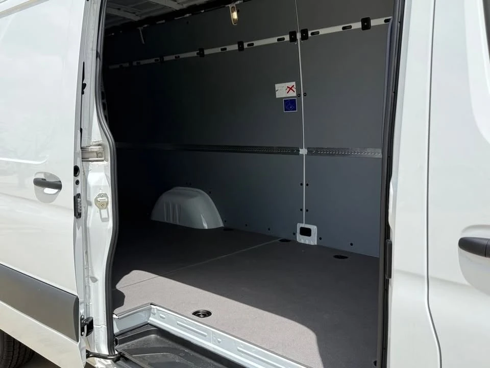 2025 Mercedes-Benz VS30 Sprinter - Image 12 of 20