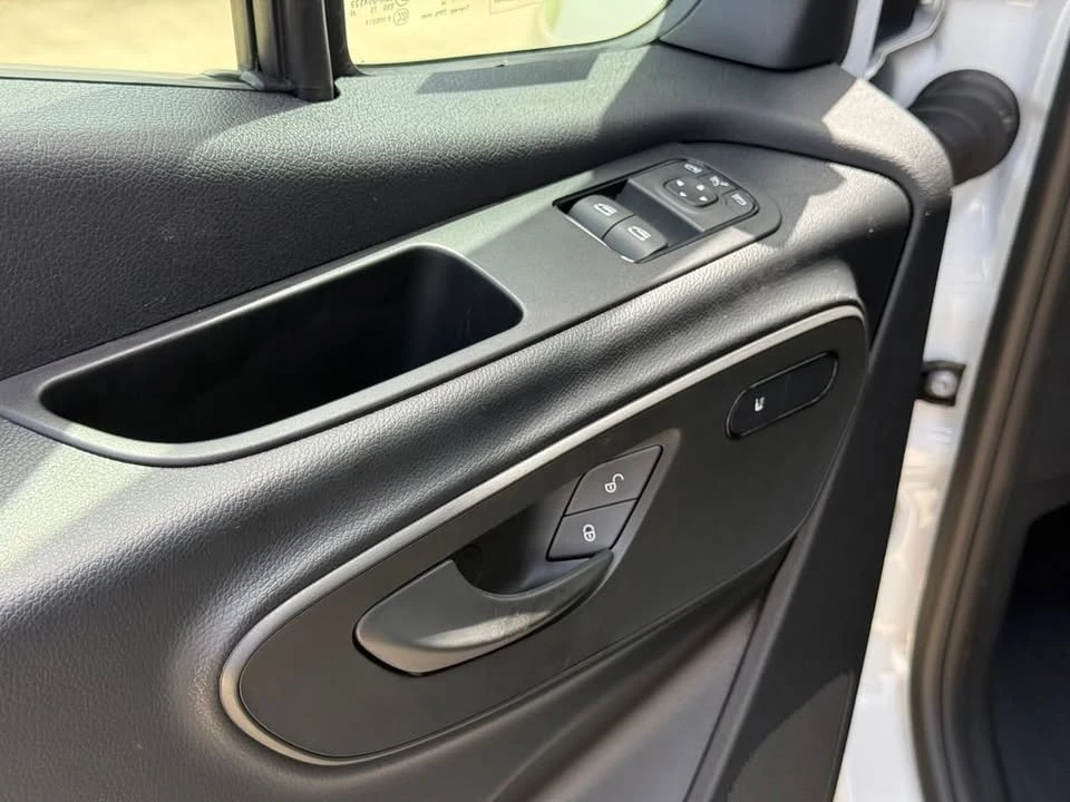 2025 Mercedes-Benz VS30 Sprinter - Image 13 of 20