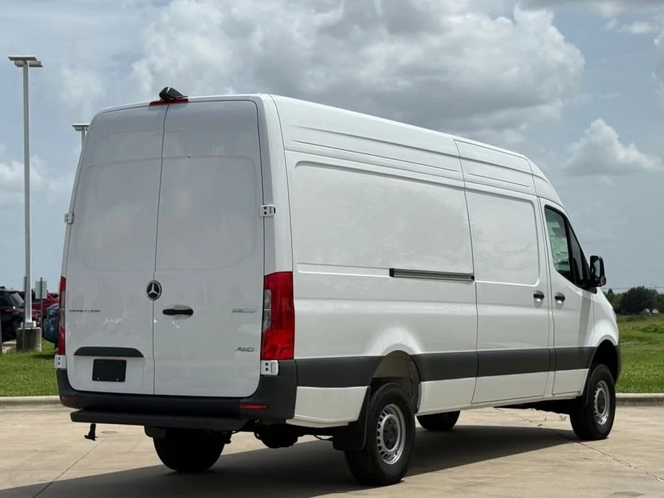 2025 Mercedes-Benz VS30 Sprinter - Image 5 of 20
