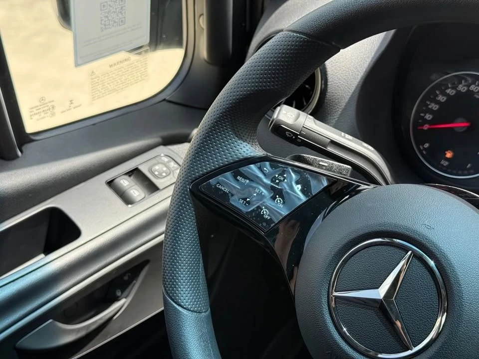 2025 Mercedes-Benz VS30 Sprinter - Image 17 of 20