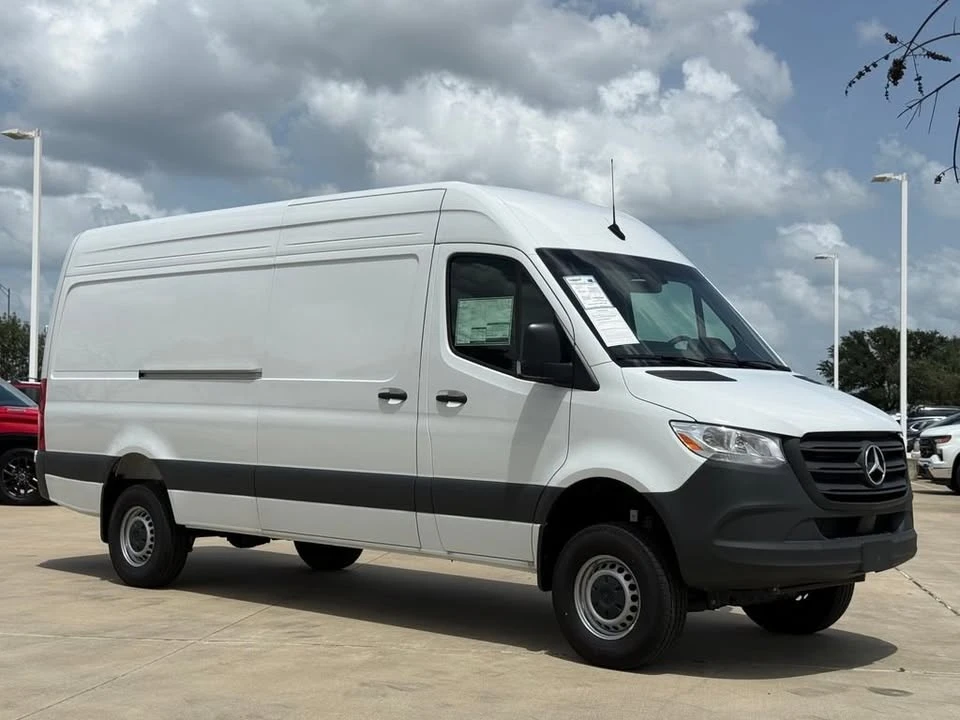 2025 Mercedes-Benz VS30 Sprinter - Image 7 of 20