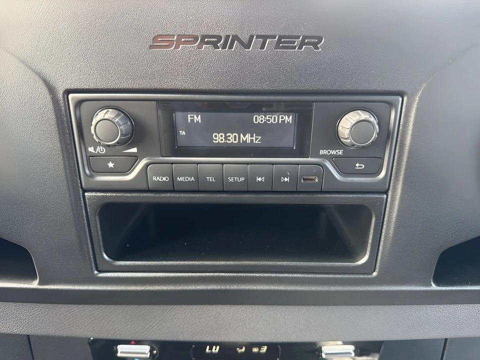 2025 Mercedes-Benz VS30 Sprinter - Image 14 of 21