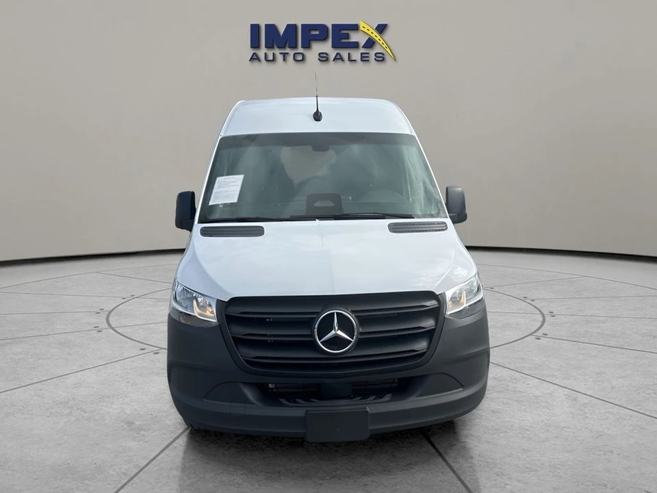 2025 Mercedes-Benz VS30 Sprinter - Image 8 of 21