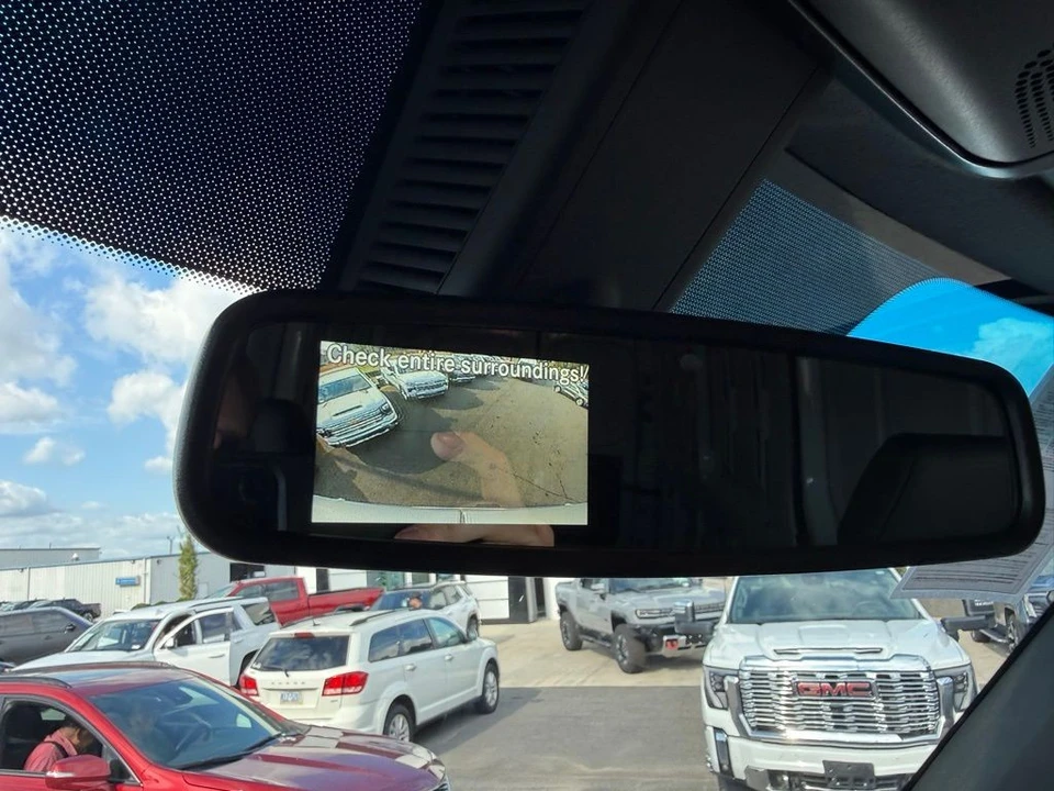2025 Mercedes-Benz VS30 Sprinter - Image 17 of 21