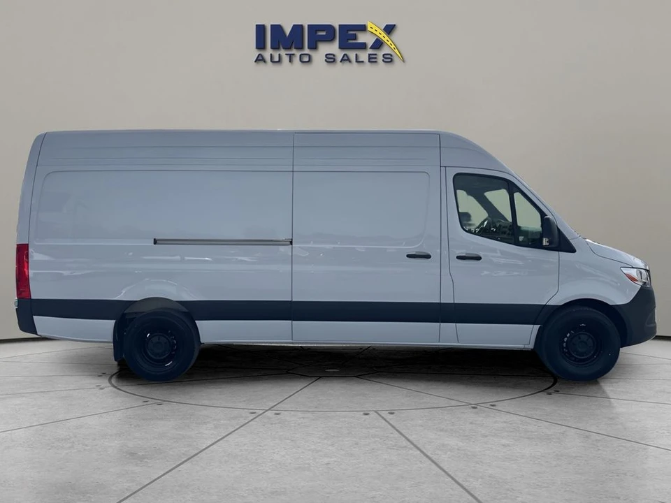 2025 Mercedes-Benz VS30 Sprinter - Image 6 of 21