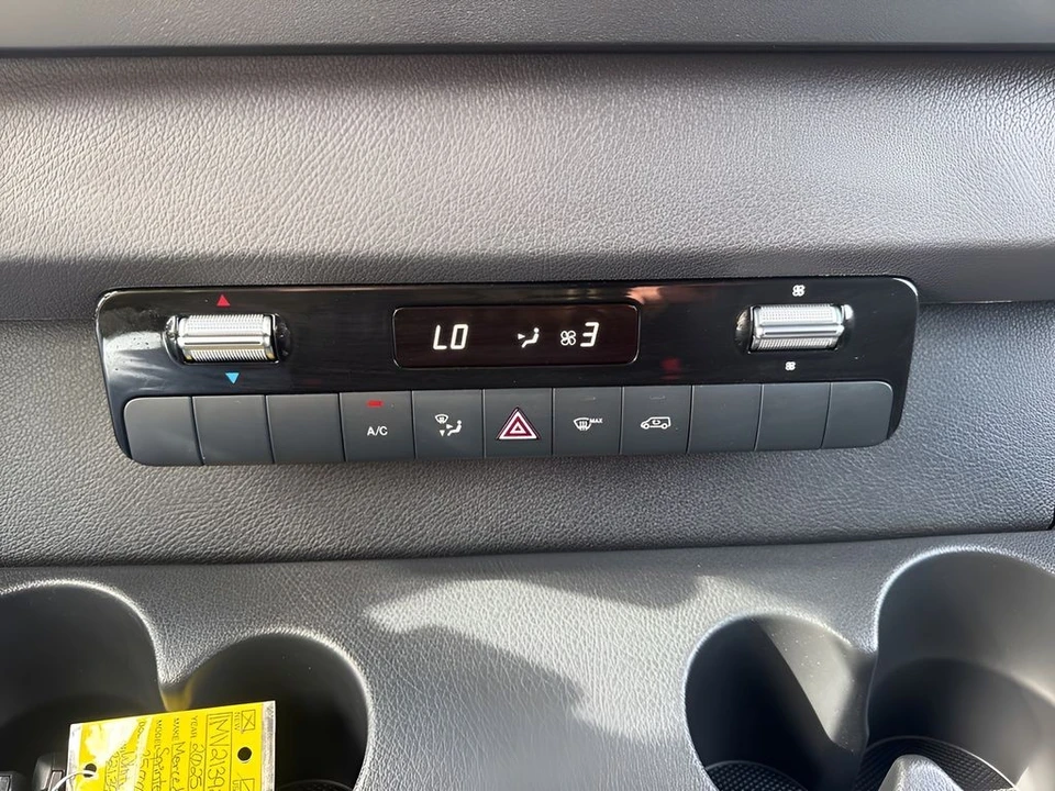 2025 Mercedes-Benz VS30 Sprinter - Image 15 of 21