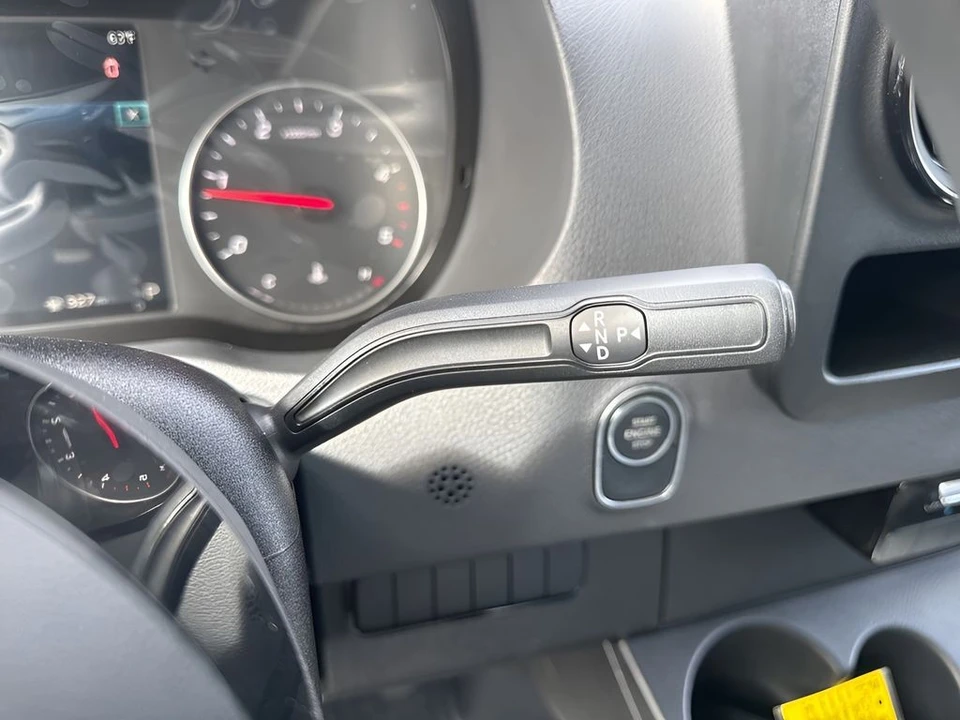 2025 Mercedes-Benz VS30 Sprinter - Image 13 of 21