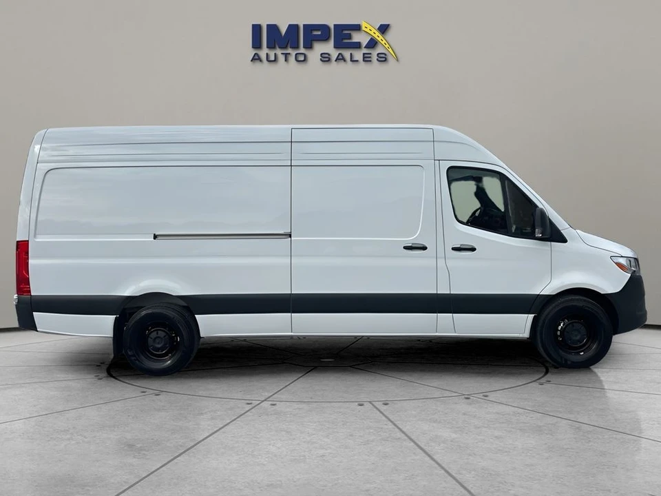 2025 Mercedes-Benz VS30 Sprinter - Image 6 of 21