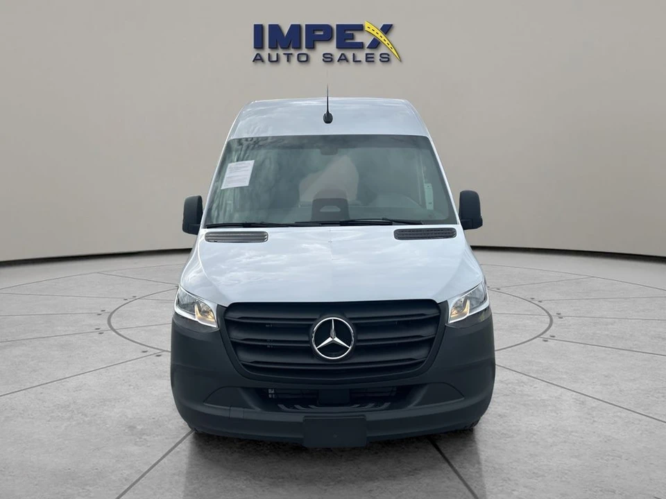2025 Mercedes-Benz VS30 Sprinter - Image 8 of 21