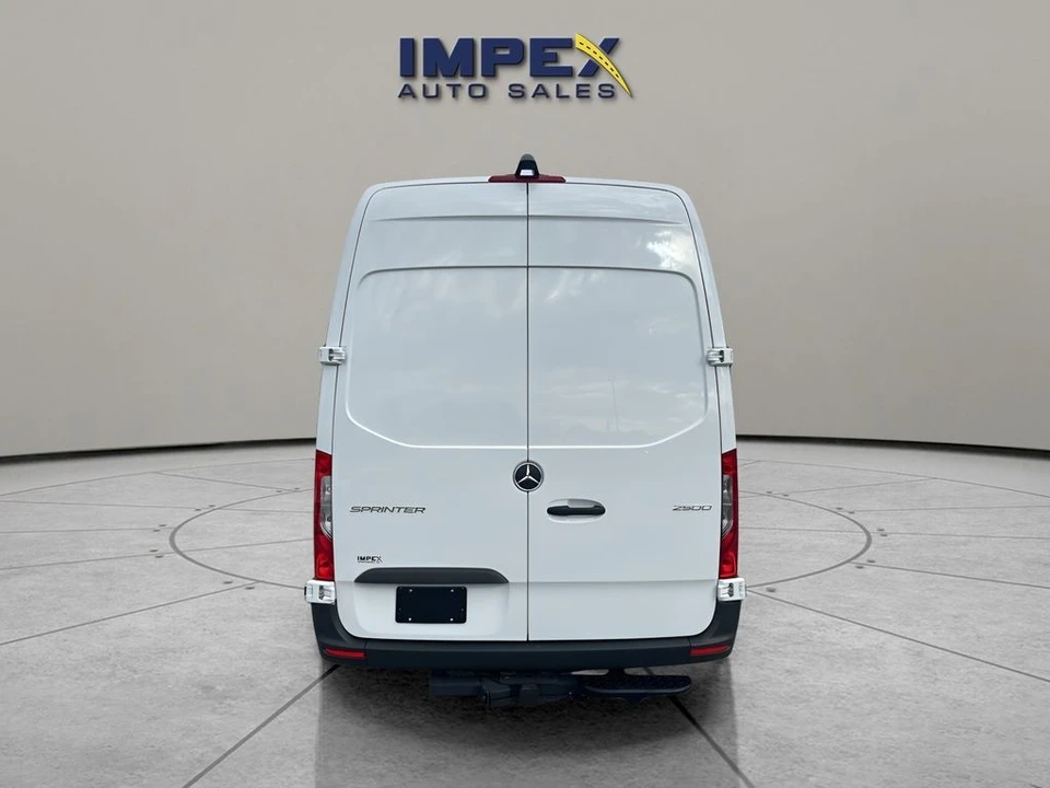 2025 Mercedes-Benz VS30 Sprinter - Image 4 of 21
