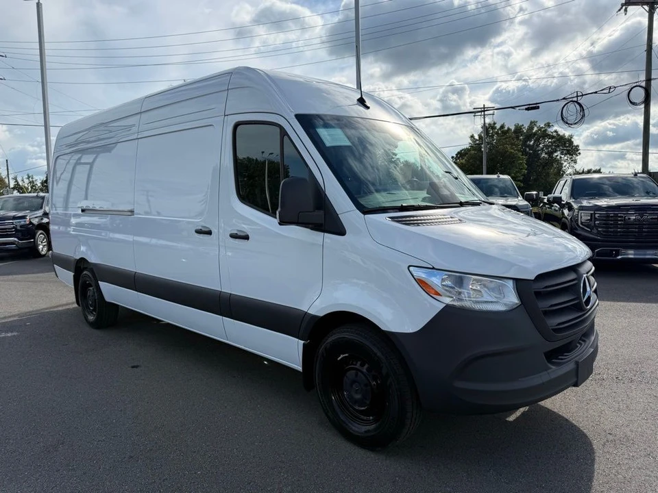 2025 Mercedes-Benz VS30 Sprinter - Image 7 of 21