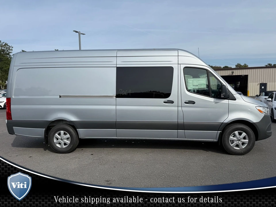 2025 Mercedes-Benz VS30 Sprinter - Image 9 of 21