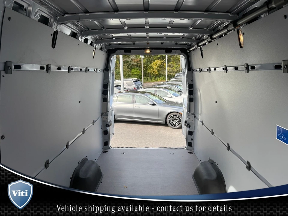 2025 Mercedes-Benz VS30 Sprinter - Image 18 of 21