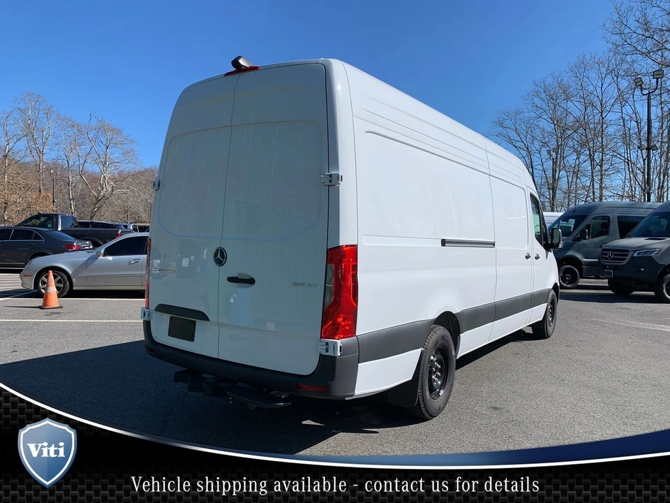 2025 Mercedes-Benz VS30 Sprinter - Image 8 of 21