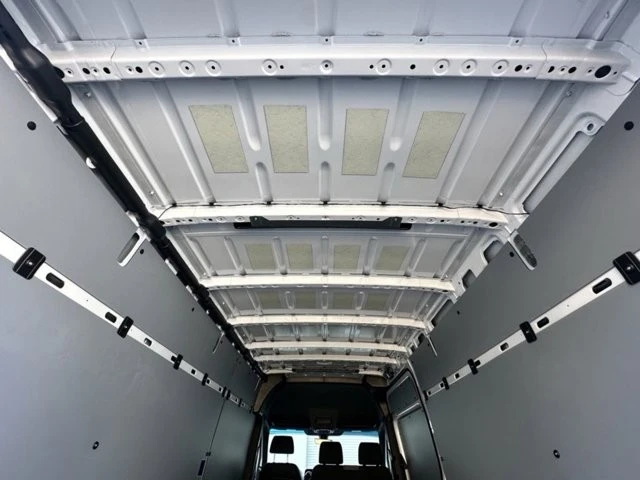2025 Mercedes-Benz VS30 Sprinter - Image 11 of 12