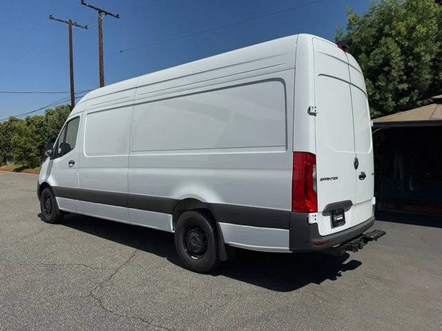 2025 Mercedes-Benz VS30 Sprinter - Image 10 of 12