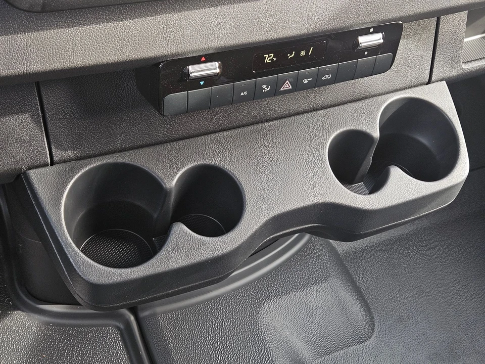 2025 Mercedes-Benz VS30 Sprinter - Image 19 of 21