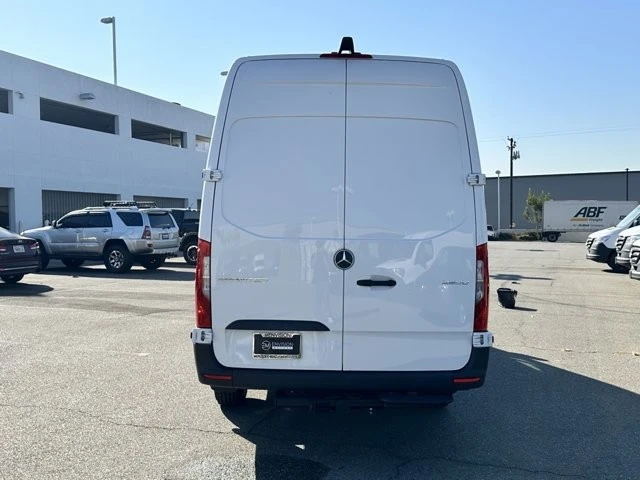 2025 Mercedes-Benz VS30 Sprinter - Image 11 of 12