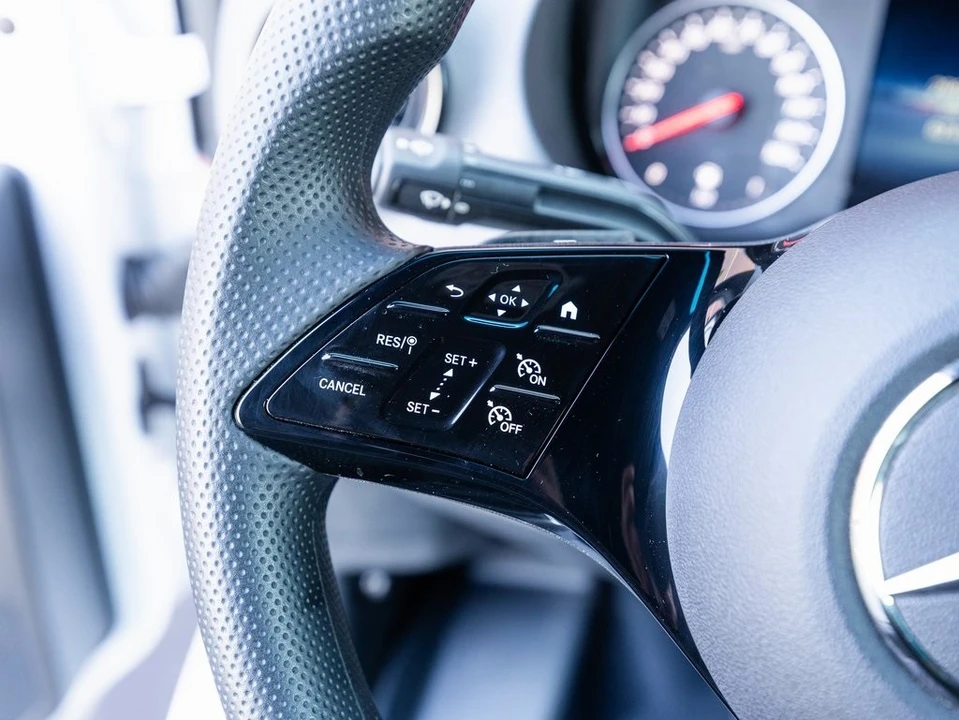2025 Mercedes-Benz VS30 Sprinter - Image 10 of 12