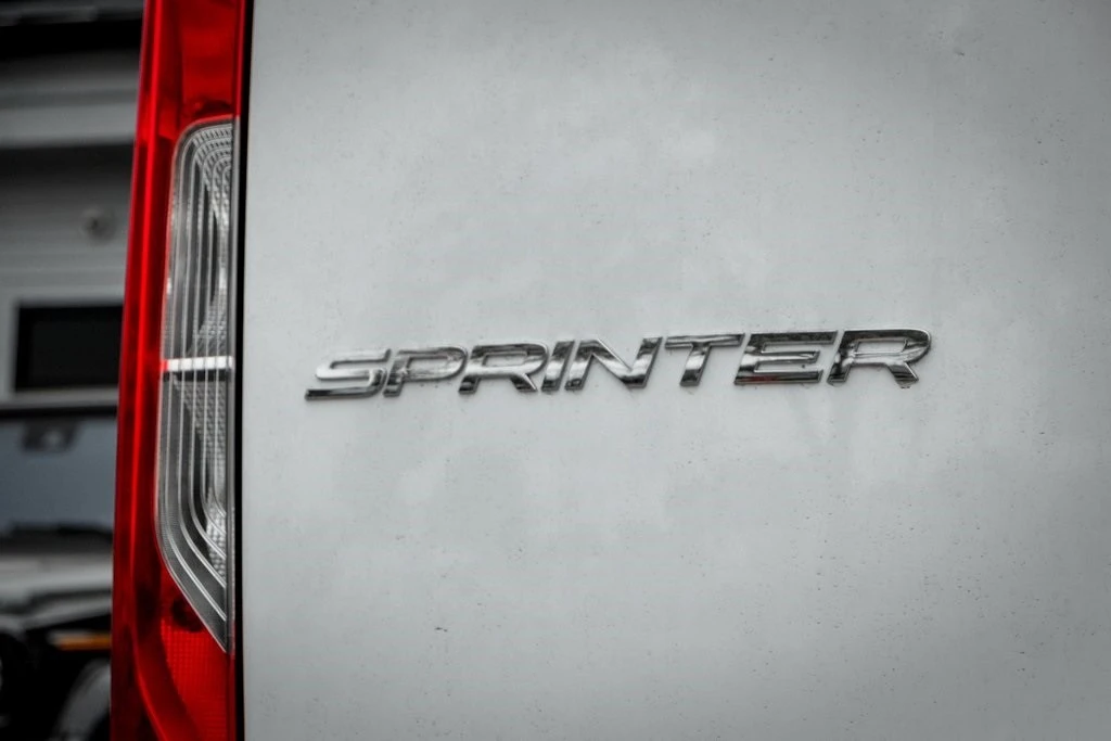 2025 Mercedes-Benz VS30 Sprinter - Image 10 of 12