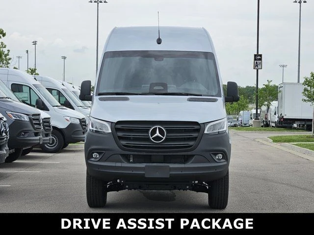 2025 Mercedes-Benz VS30 Sprinter - Image 2 of 12