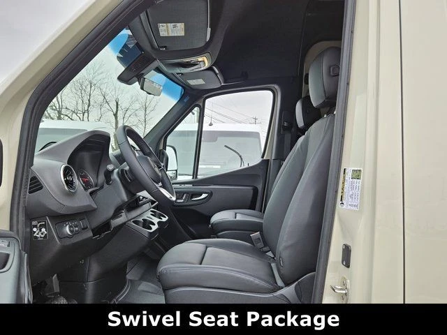 2025 Mercedes-Benz VS30 Sprinter - Image 10 of 21