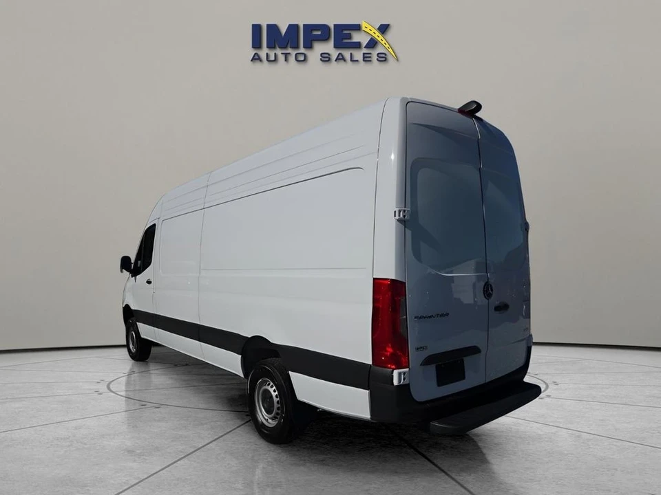 2025 Mercedes-Benz VS30 Sprinter - Image 3 of 21