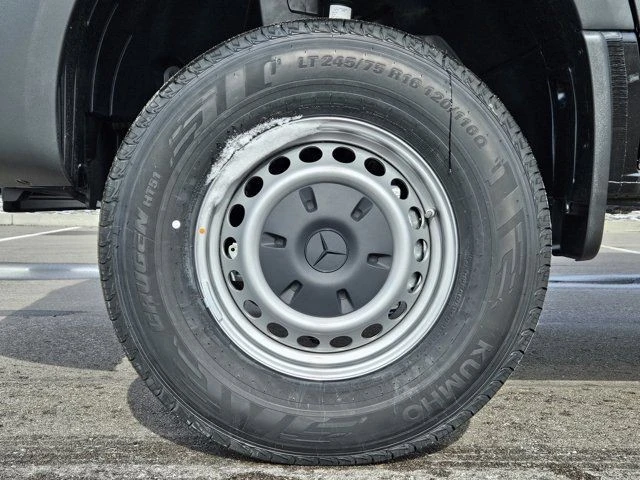 2025 Mercedes-Benz VS30 Sprinter - Image 8 of 12