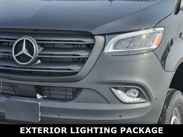 2025 Mercedes-Benz VS30 Sprinter - Image 6 of 12