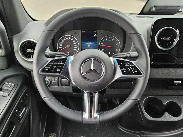 2025 Mercedes-Benz VS30 Sprinter - Image 12 of 12